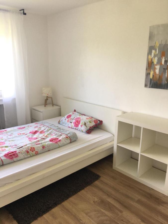 Mayen, Im Mohren, Privatzimmer Nr1, Waldrand, Nahe Nurburgring & Burg Eltz, Gemeinschaftsbad Dış mekan fotoğraf